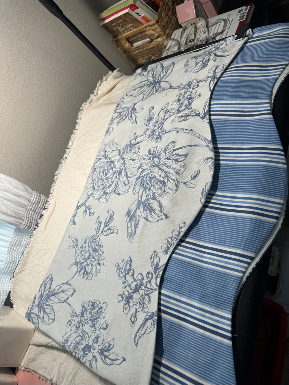 Ralph Lauren Home Ashington Glory Valance 50 by 16. New never hung.